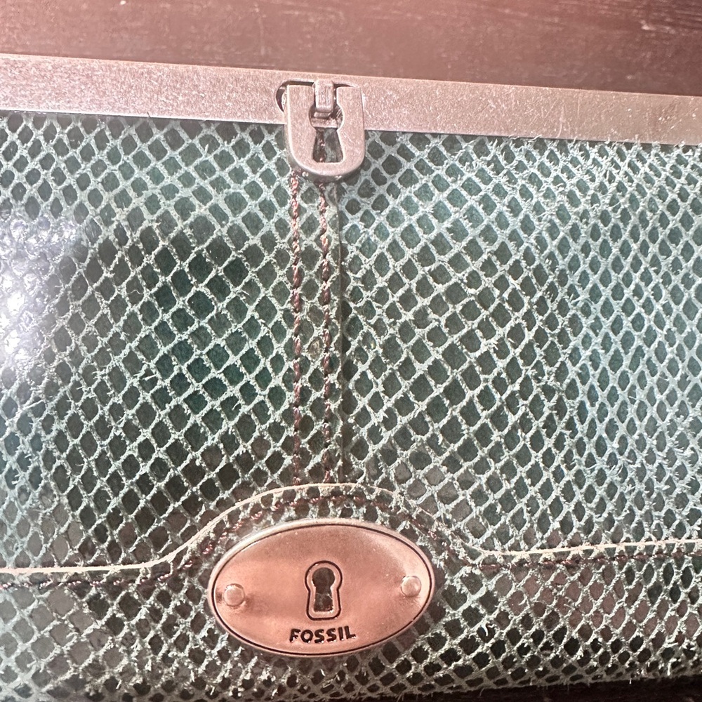 Fossil Forrest Green Python Snake Embossed Clutch… - image 4